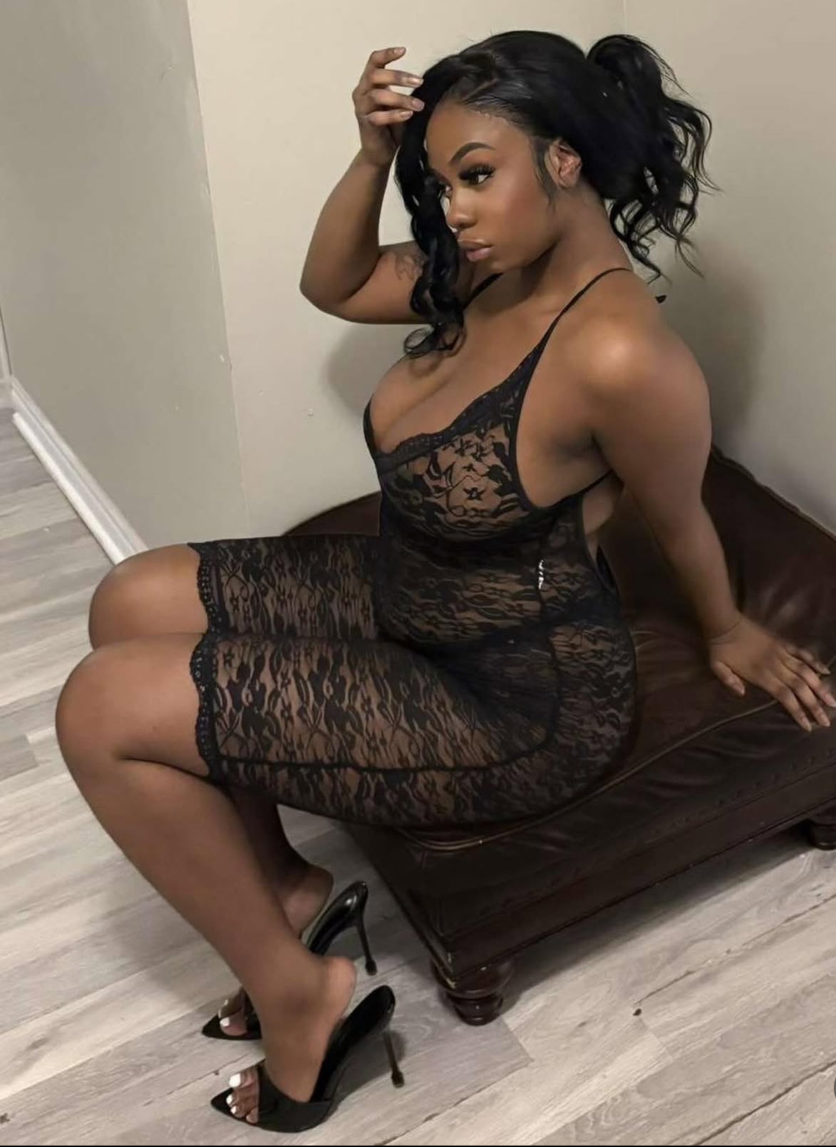 SHE’S SEDUCTIVE JUMPSUIT